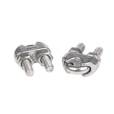 Clip de câble de gestion de câble en acier inoxydable standard DIN pour la protection des câbles de 12 mm dans les applications lourdes