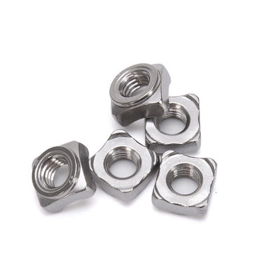 Noix de soudure carrées en acier inoxydable 304 pour fils M3-M12 dans les applications de l'industrie du détail