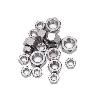 Noix de soudure carrées en acier inoxydable 304 pour fils M3-M12 dans les applications de l'industrie du détail