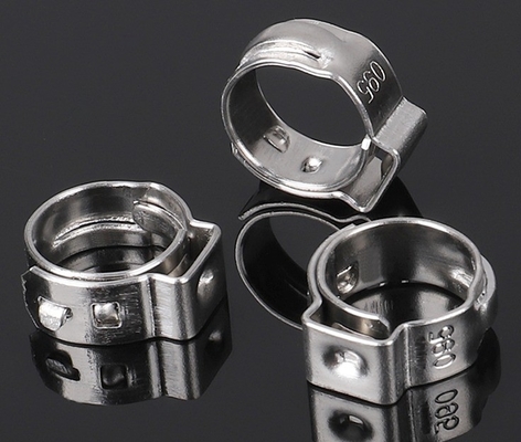 Serre à gorge à oreille unique sans pas en acier inoxydable pour système de mesure métrique dans les installations de tuyaux à huile lourds