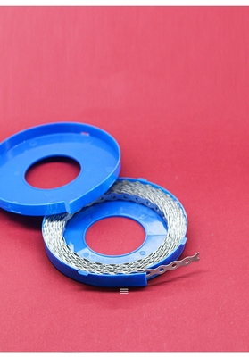 100% QC approuvé High Durability Perforated Steel Tape Plastic Sprayed Tape Metal Performance blanche et durable Largeur de 12 mm