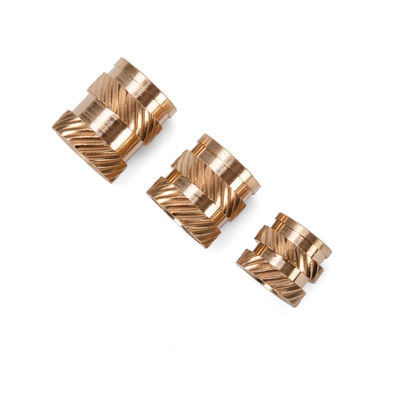 Inserts thermiques en cuivre d'acier pour l'industrie automobile 8 mm 10 mm 12 mm 14 mm 16 mm 20 mm 25 mm 30 mm 35 mm 40 mm 50 mm Longueur des boulons