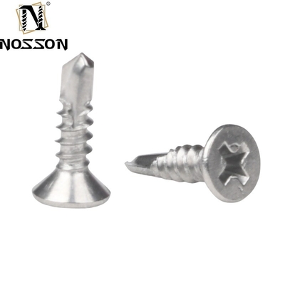 Solutions de fixation polyvalentes avec finition ZINC PLATED et vis de perçage automatique de la tête hexagonale en acier de la norme GB 4 * 16 mm
