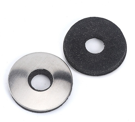 L'équipement de nettoyage est constitué de deux ou plusieurs rouleaux de chauffage, dont les rouleaux sont en acier inoxydable.