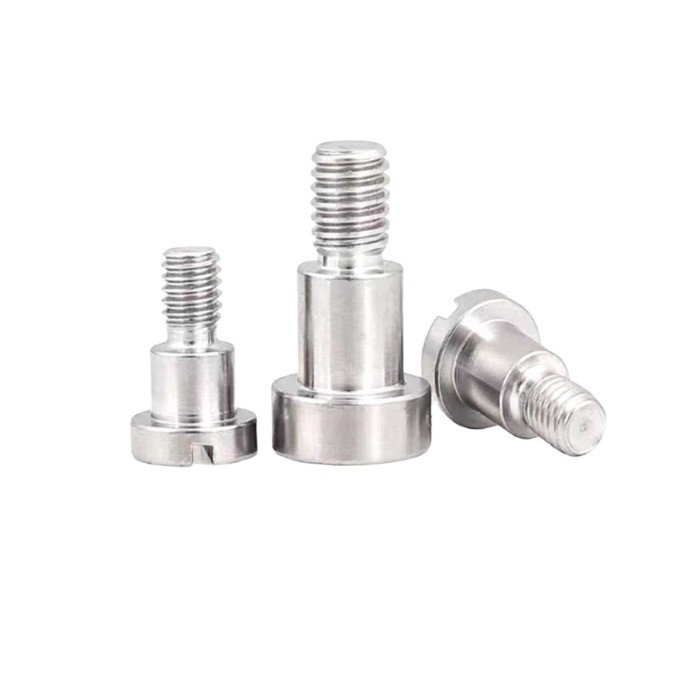 Acier inoxydable certifié ISO9001 A193 A914 B8 N8M B8T A453 GR660 A286 vis d'épaule DIN923 pour les applications lourdes