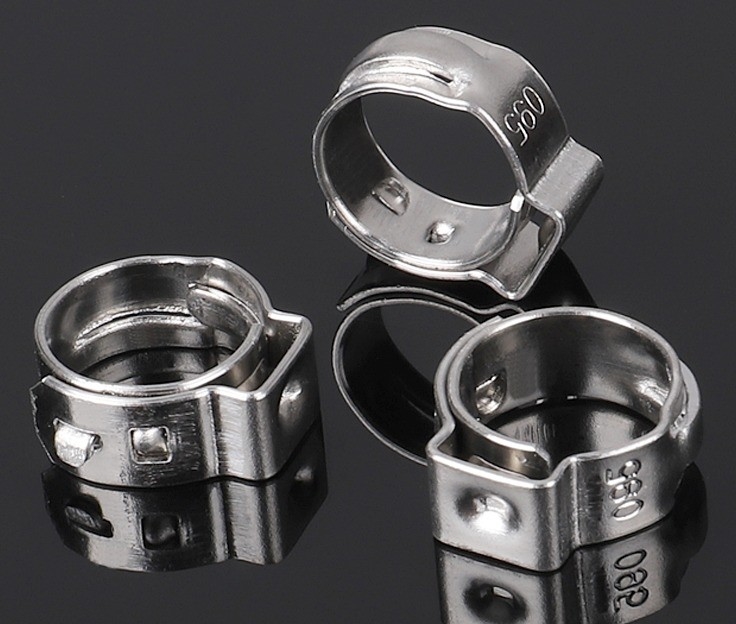 Serre à gorge à oreille unique sans pas en acier inoxydable pour système de mesure métrique dans les installations de tuyaux à huile lourds