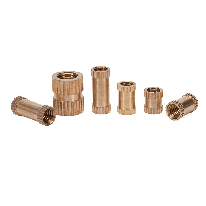 Standard métrique JIS de l'industrie automobile Moulissage de chauffage de fil de cuivre Insert avec boulons de 8 mm 10 mm 12 mm 14 mm 16 mm 20 mm 25 mm 30 mm 35 mm 40 mm 50 mm