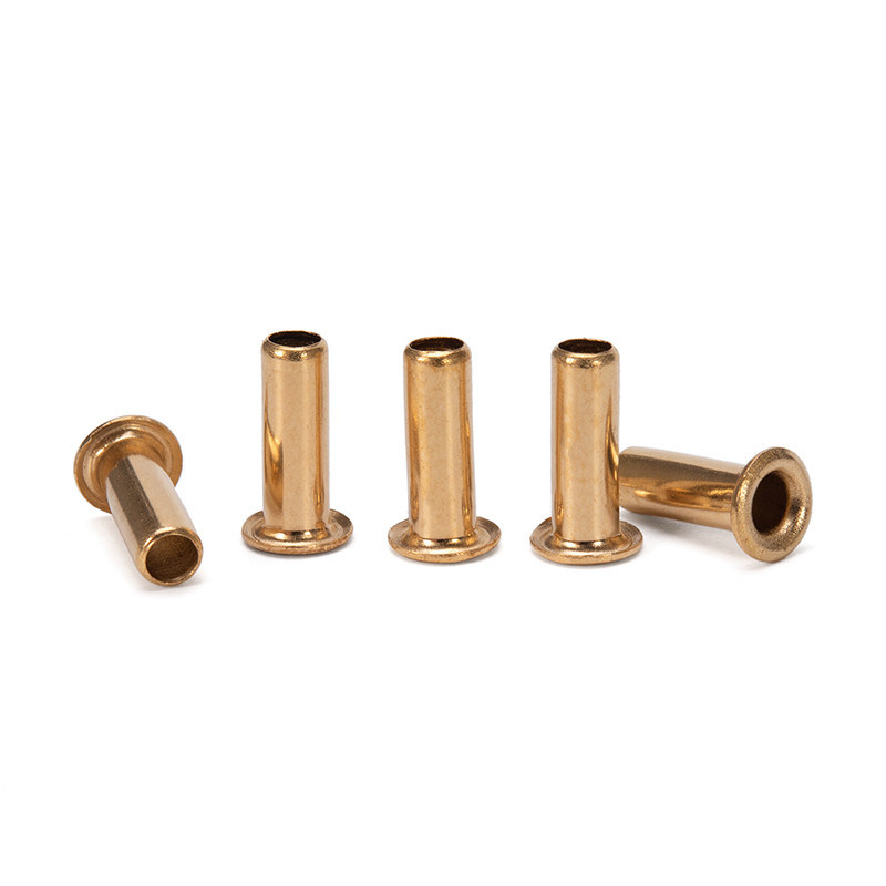 Les exigences de personnalisation ne dépassent pas les rivets en aluminium en laiton de finition brillante standard ISO
